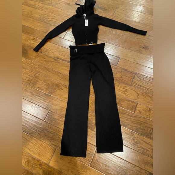 New💕Frankie’s Bikini knit set Fleur Clowd low rise Aimee cloud hoodie set 💕 - Picture 5 of 5